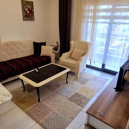 Apartment Life 6 *